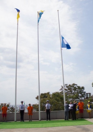 Центральный пляж Черноморска седьмой раз подряд получил «Голубой флаг»