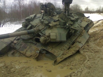 «Уралвагонзавод»: Новейший танк T-90МС успешно прошел испытания