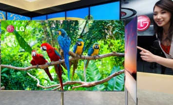 LG представит 55-дюймовый скручиваемый телевизор в 2016 году