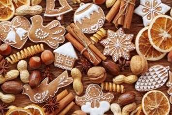 Одесским детям на празднике раздали просроченное печенье