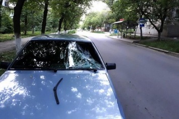 В Мариуполе автомобиль наехал на 12-летнего ребенка (ФОТО)