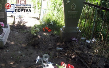На Павлоградщине мужчина обворовывал могилы