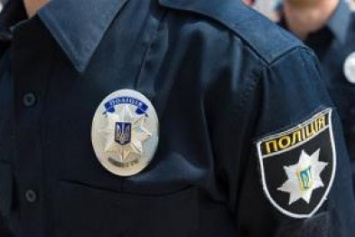 Появилось видео драки под одесским судом активистов с полицией (ФОТО)
