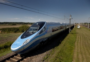 РФ и Китай работают над созданием высокоскоростного товарного поезда