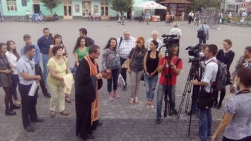 Закарпатские журналисты обратились к Президенту (ФОТО)