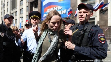 В России начались задержания участников антикоорупционных митингов