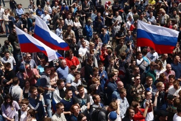 Как ОМОН "пакует" россиян за протесты против коррупции