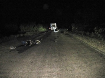 В результате лобового столкновения в Черниговской области погибли мотоциклисты