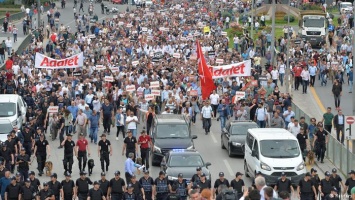 Арест депутата вызвал массовые протесты в Турции
