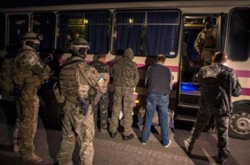 Киев и "ЛДНР" проводят верификацию заложников