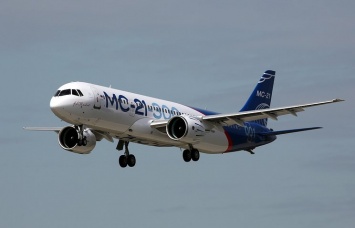Новый самолет МС-21-300 совершил второй тестовый полет