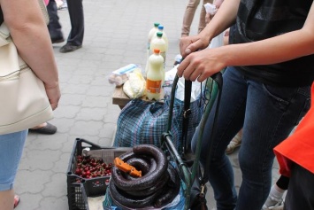 "Блошиный» рынок Павлограда теряет свое варварское лицо