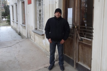 В оккупированном Крыму "суд" продлил срок ареста активиста Владимира Балуха