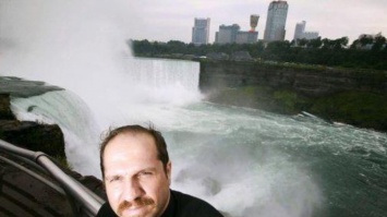 Мужчина погиб после прыжка в Ниагарский водопад