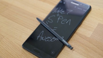 Samsung выпустит премиум-версию Note 8