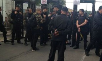 Марш равенства в Киеве: полиция обнаружила газовые баллончики