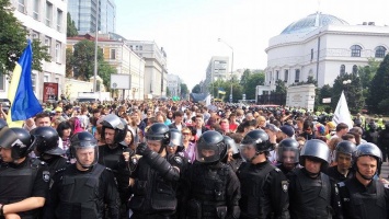 Со стычками и под охраной: как в Киеве прошел Марш равенства