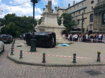 Жуткая авария в центре Львова: появились подробности о водителе