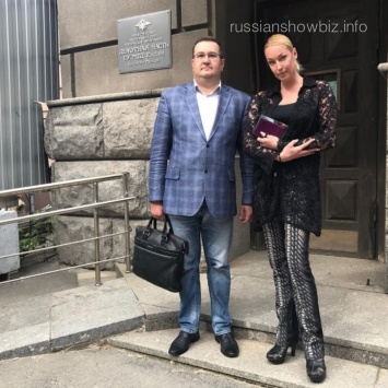 Анастасия Волочкова обратилась в следственный комитет на бывшего водителя