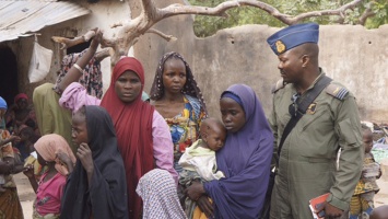 В Нигерии две смертницы взорвали себя возле лагеря: 16 человек погибли