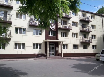 Административное здание порта «Черноморск» планируют отдать под общежитие для сотрудников госпредприятия