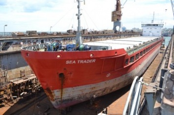 Модернизированный док судоверфи "Украина" принял первое судно (фото)