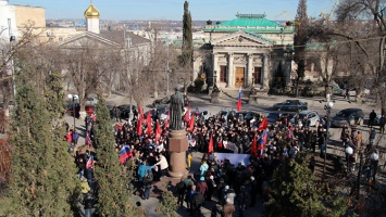 В Севастополе утвердили места, где запрещено митинговать - закон