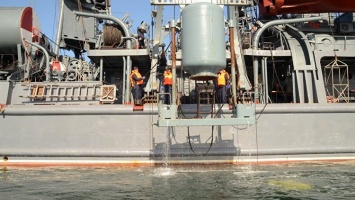Моряки-черноморцы отработали спасение экипажа подводной лодки, застрявшей на грунте