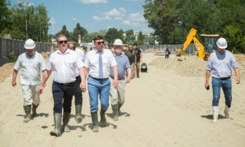 Дорогу от проспекта Лобановского до аэропорта "Киев" обещают достроить в конце 2018 года