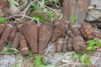 Пиротехники ГСЧС утилизировали около сотни снарядов, обнаруженных на территории Авдеевки(ФОТО)