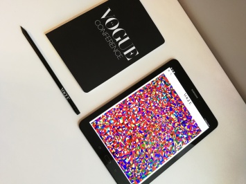 Два дня из жизни редактора Vogue с планшетом Samsung GalaxyTab S3