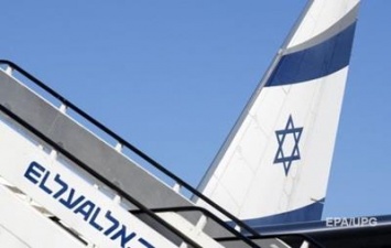 В Израиле запретили пересаживать женщин в самолетах