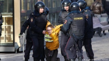 HRW осудила преследования после протестов в России
