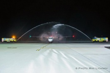 Авиакомпания LOT выполнила первый рейс Познань-Львов