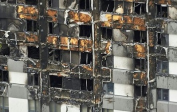 В Лондоне еще почти 30 пожароопасных зданий