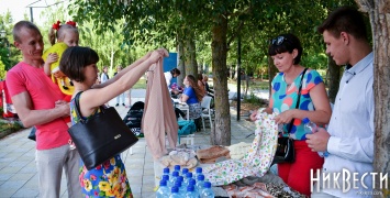 Николаевские студенты УАЛ устроили благотворительную ярмарку «Ґудзик», чтобы помочь маленькому Егору