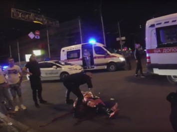 Видеофакт: в центре Харькова убили иностранца