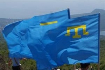 Мировой флешмоб: весь мир развернул крымско-татарские флаги