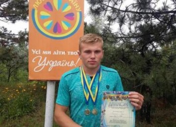 На Всеукраинской спартакиаде "Поверь в себя" житель Луганщины завоевал "золото"