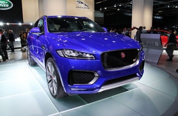 Jaguar презентовал свой первый серийный кроссовер F-Pace