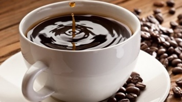 Исследователи выяснили, почему опасно пить кофе по утрам
