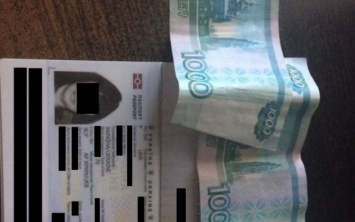 На "Каланчаке" украинка предлагала пограничникам 2 тыс. рублей взятки