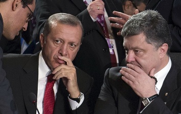 Порошенко продаст за бесценок Эрдогану последние секреты советской оборонки