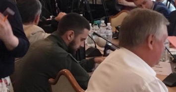 Луценко в комитете Рады продемонстрировал прослушку разговоров нардепа Дейдея