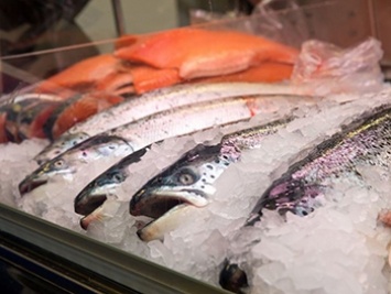 Как съесть рыбу и не умереть: Опасные признаки