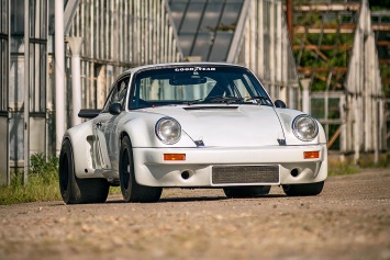 Старый Porsche с секретом продали по цене нового гиперкара