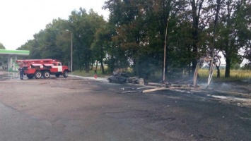 На Киевщине взорвалась и загорелась АЗС, есть погибшие