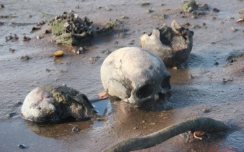 На Днепропетровщине по селу плыли человеческие останки