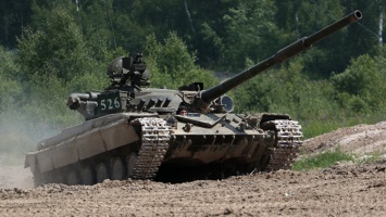 ВСУ подвозят боеприпасы в район отвода сил в Донбассе, заявили в ЛНР