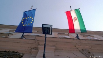 Еврокомиссия начала новую штрафную процедуру против Венгрии